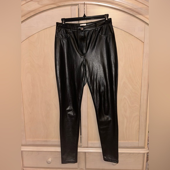 WILFRED FREE ARITZIA Vegan Leather Pant - Picture 3 of 5